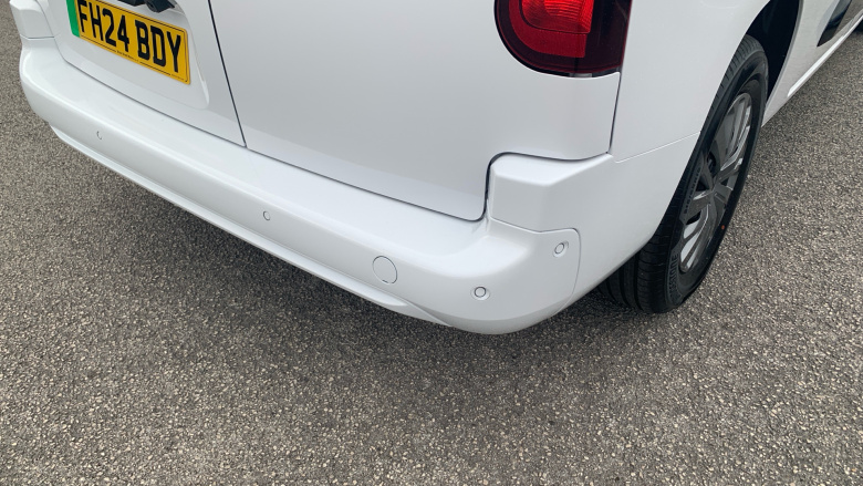 Peugeot Partner E-Long 100kW 52kWh Asphalt Van Auto